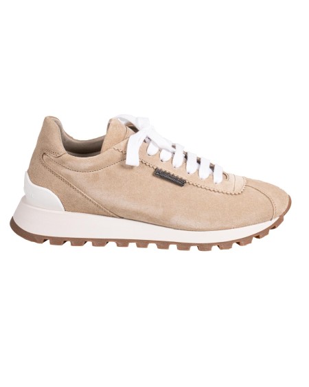 Shop BRUNELLO CUCINELLI  Sneakers: Brunello Cucinelli runners in camoscio con Shiny Tab.
Chiusura con lacci piatti in cotone.
Fodera in tessuto.
Suola in micro leggero.
Battistrada in gomma TPU.
Decorazione in monile Nickel-free.
Composizione: 100% VERA PELLE.
Made in Italy.. MZSFG2110-C4180